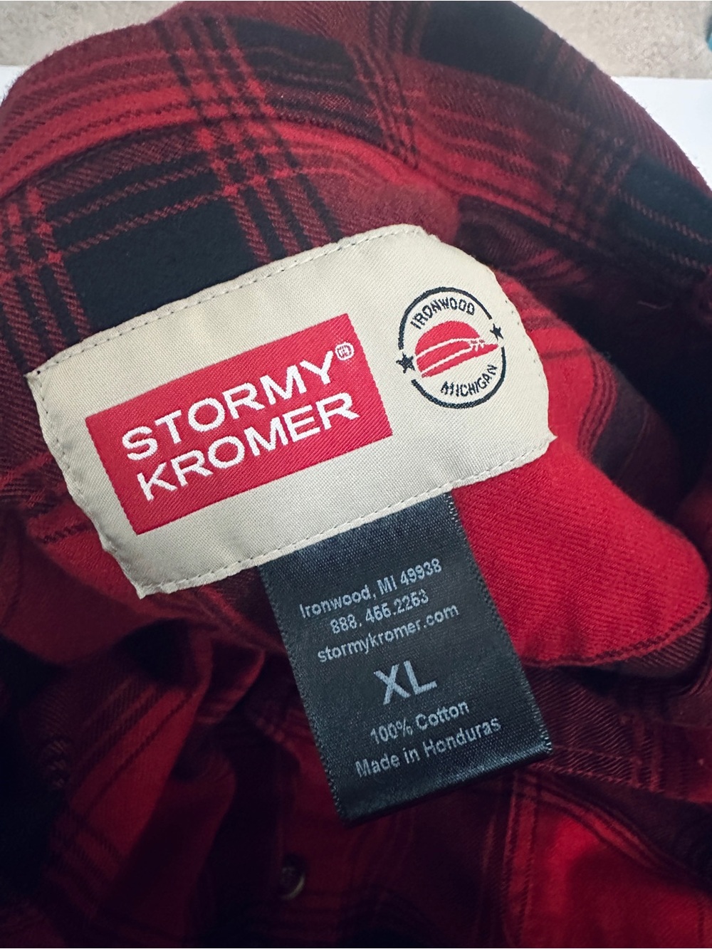 Stormy Kromer Men’s XL Red Black Buffalo Plaid Flannel Shirt Unisex - Picture 5 of 9